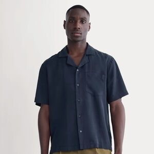 Everlane Navy Resort Shirt in Butterlite